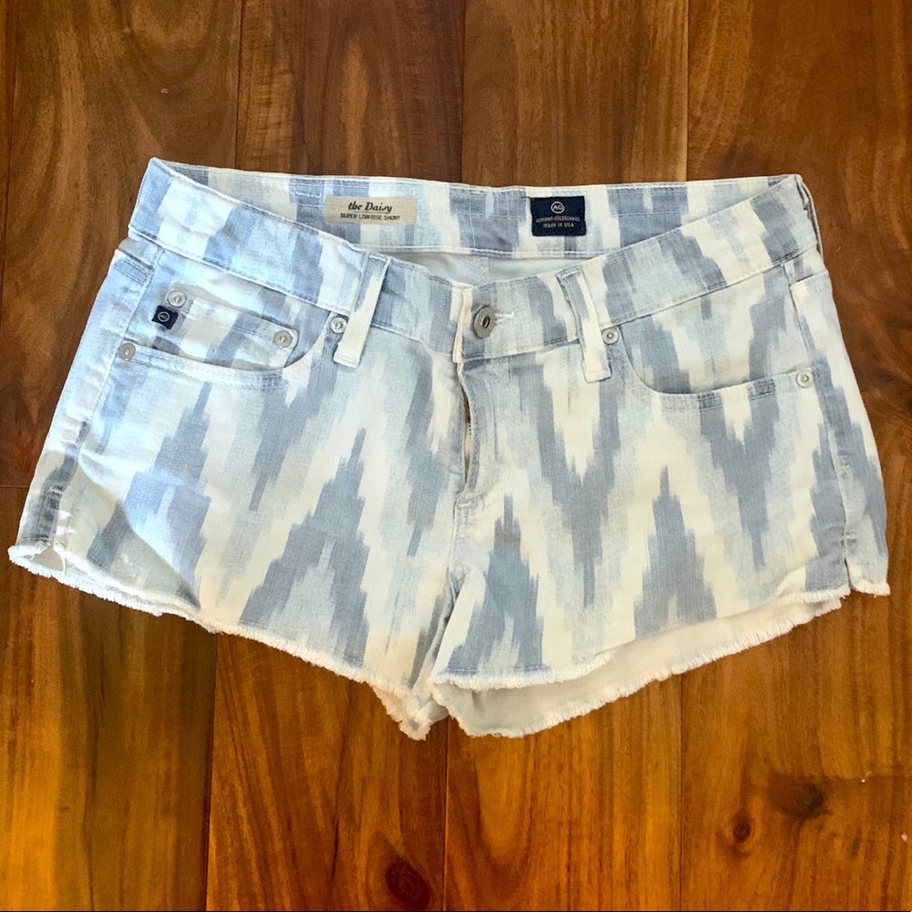 AG The Daisy Super Low Rise Ikat Jean/Denim Shorts (28)